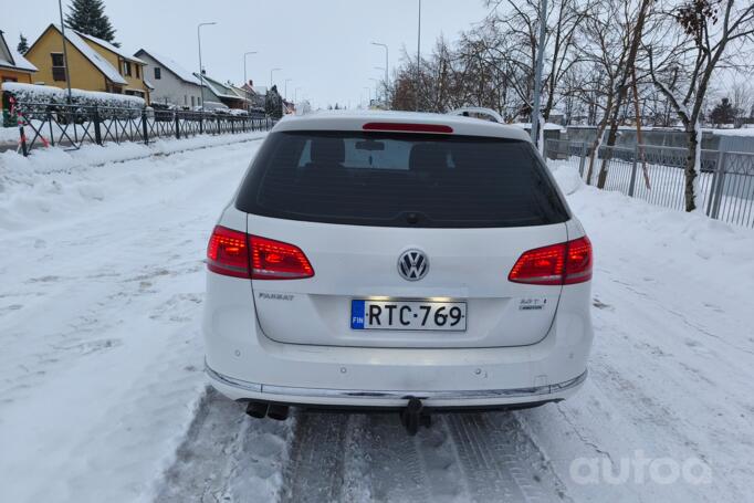 Volkswagen Passat B7 Variant wagon 5-doors