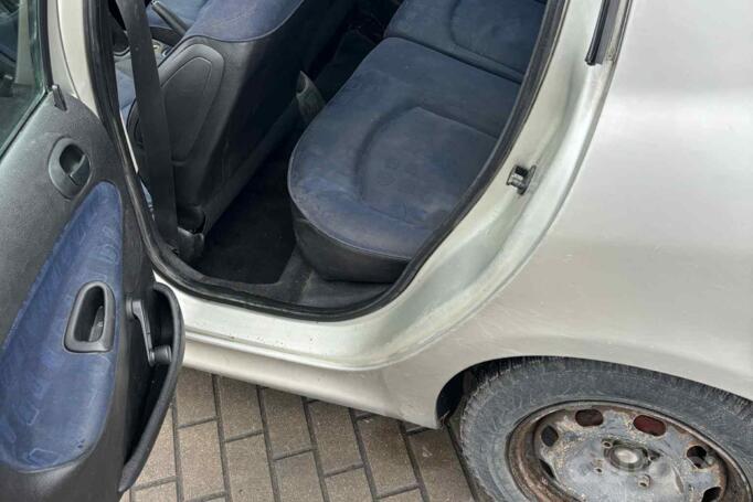 Peugeot 206 1 generation Hatchback 5-doors