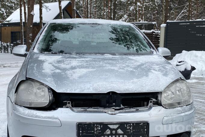 Volkswagen Golf 5 generation Hatchback 5-doors