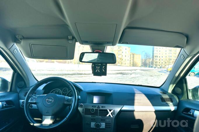 Opel Astra H [restyling]