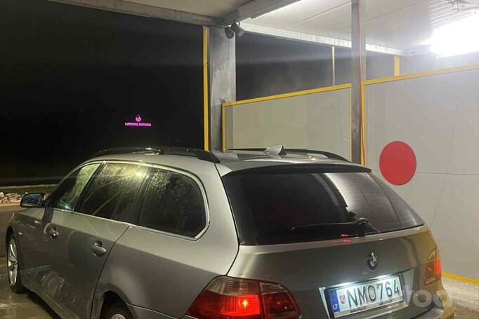 BMW 5 Series E60/E61 Touring wagon