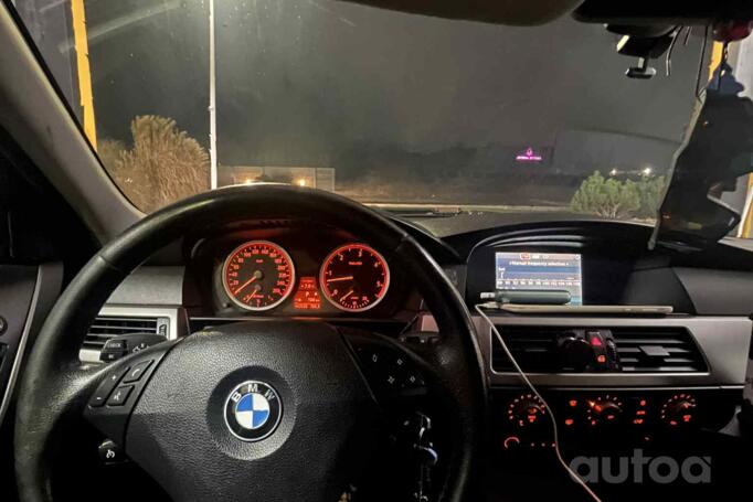 BMW 5 Series E60/E61 Touring wagon