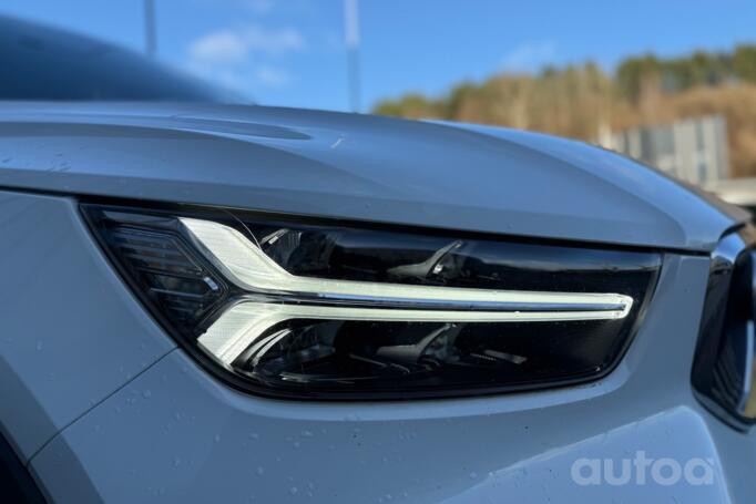 Volvo XC40 1 generation Crossover
