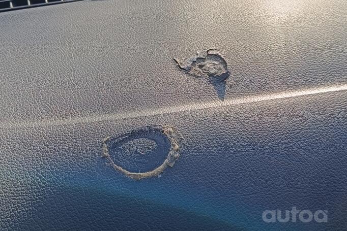 Volkswagen Passat B5 Sedan 4-doors