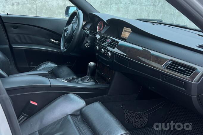 BMW 5 Series E60/E61 Touring wagon