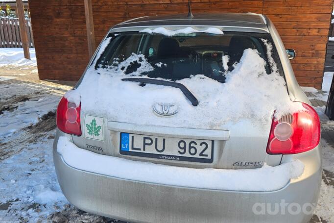 Toyota Auris 1 generation Hatchback 5-doors