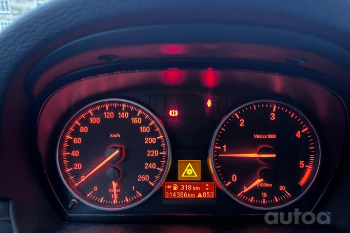 BMW 3 Series E90/E91/E92/E93 [restyling] Sedan