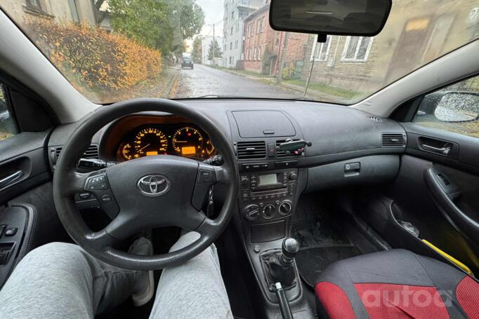 Toyota Avensis 2 generation [restyling] wagon