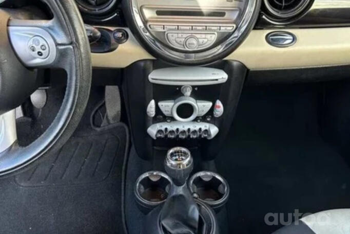 Mini Cooper R56 Hatchback