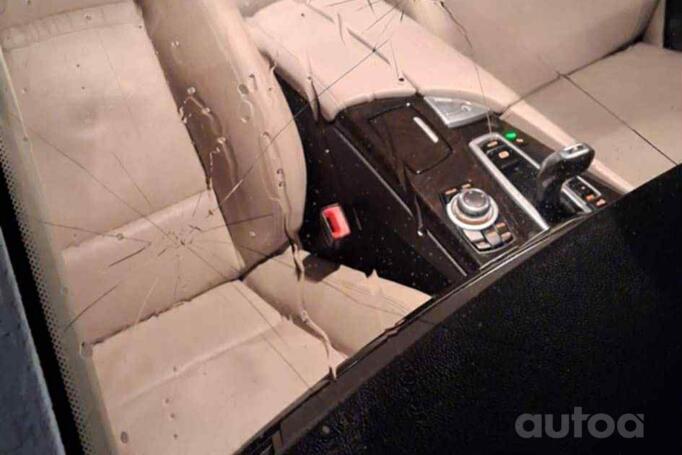 BMW 5 Series F07/F10/F11 [restyling] Touring wagon