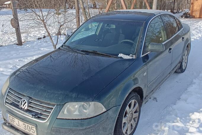 Volkswagen Passat B5 Sedan 4-doors