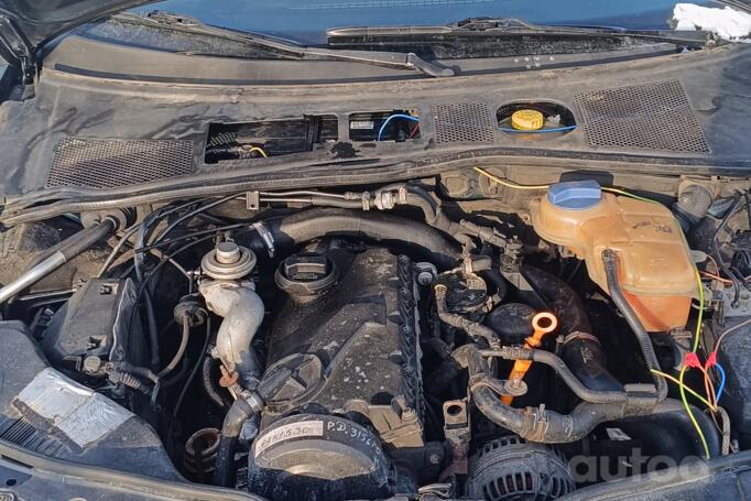 Volkswagen Passat B5 Sedan 4-doors