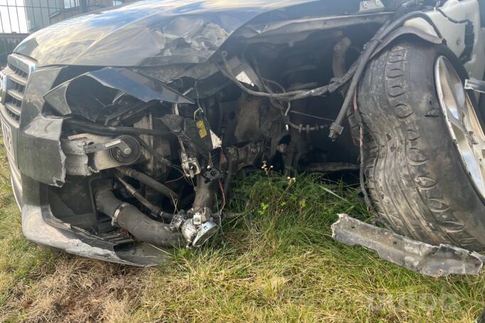 Audi A4 B8/8K wagon 5-doors