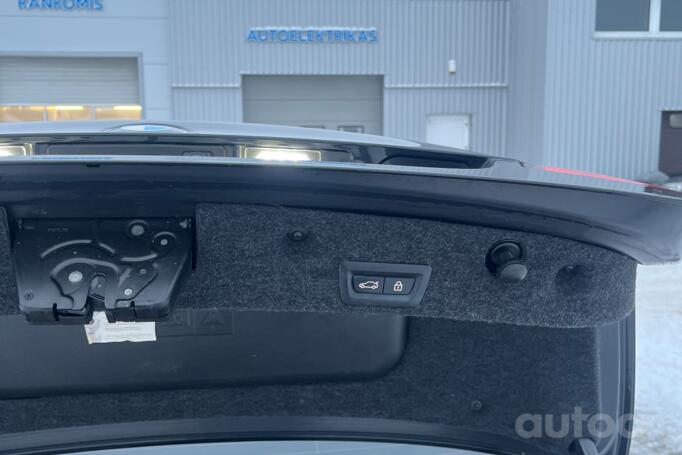 BMW 5 Series F07/F10/F11 Sedan