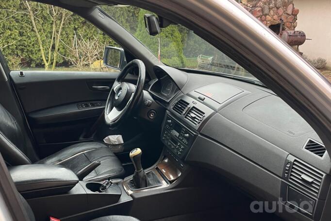 BMW X3 E83 Crossover