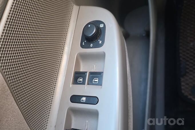 Volkswagen Golf 6 generation wagon 5-doors