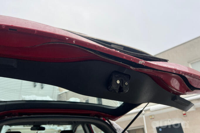 Honda Civic 8 generation Hatchback 5-doors