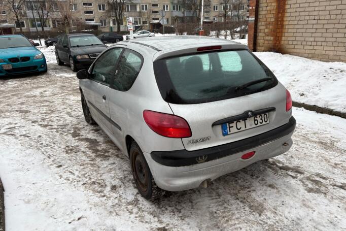 Peugeot 206 1 generation Hatchback 3-doors