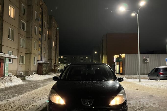 Peugeot 307 1 generation [restyling] Hatchback 5-doors