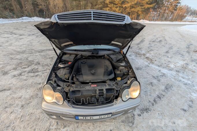 Mercedes-Benz C-Class W203/S203/CL203 [restyling] Sedan 4-doors