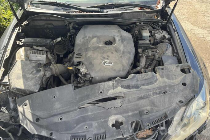 Lexus IS XE20 Sedan 4-doors