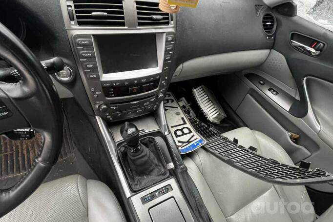 Lexus IS XE20 Sedan 4-doors