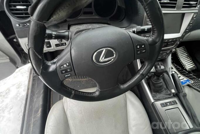 Lexus IS XE20 Sedan 4-doors