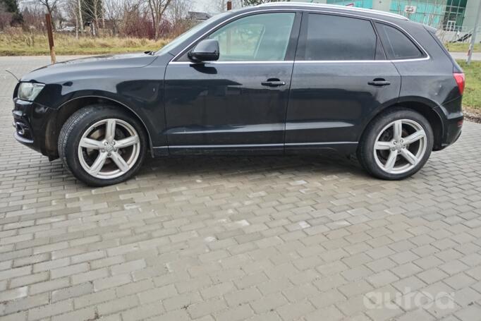 Audi Q5 8R Crossover