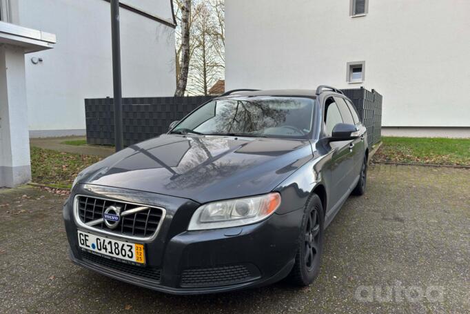 Volvo V70 3 generation wagon
