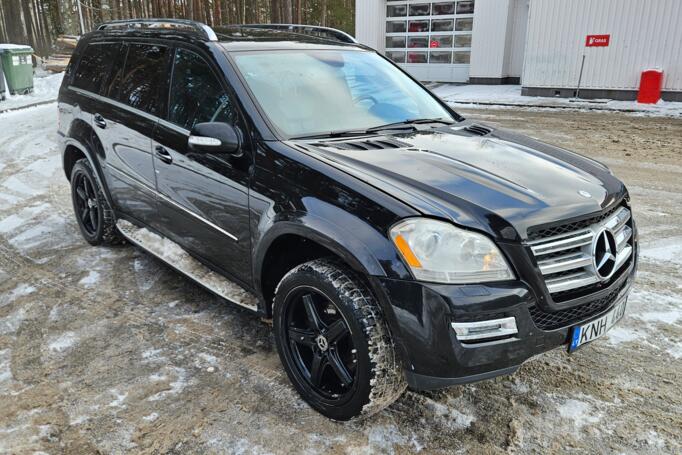 Mercedes-Benz GL-Class X164 SUV