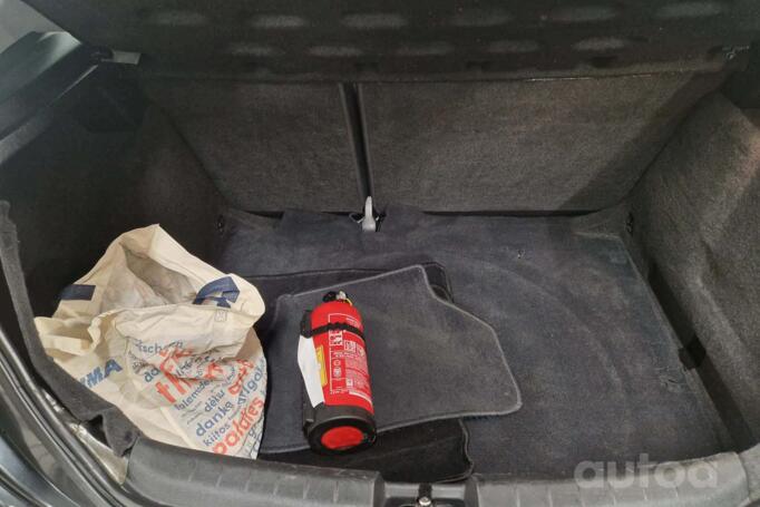 SEAT Leon 2 generation [restyling] Hatchback 5-doors