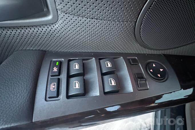 BMW 7 Series E65/E66 Sedan 4-doors