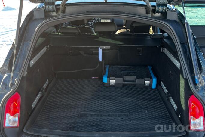 Opel Insignia A [restyling] Sports Tourer wagon 5-doors