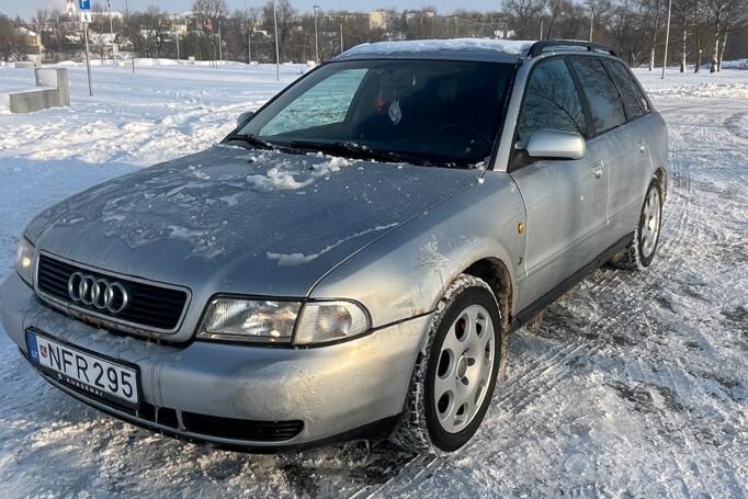 Audi A4 B5 Avant wagon 5-doors