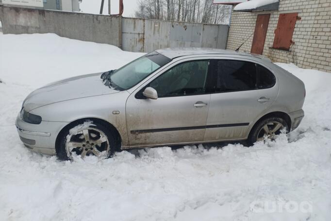 SEAT Leon 1 generation Hatchback