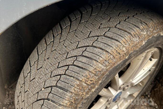 Ford Galaxy 2 generation Minivan