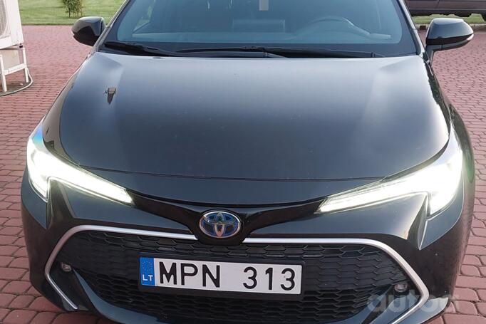 Toyota Corolla E210 wagon