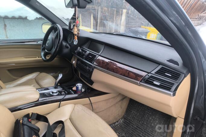 BMW X5 E70 Crossover