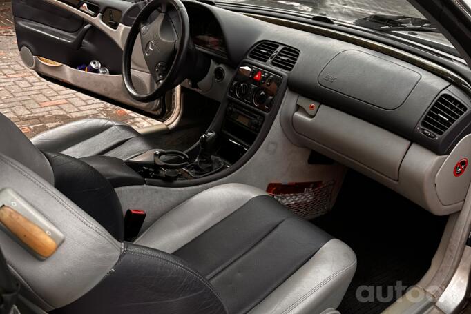 Mercedes-Benz CLK-Class C208 [restyling]