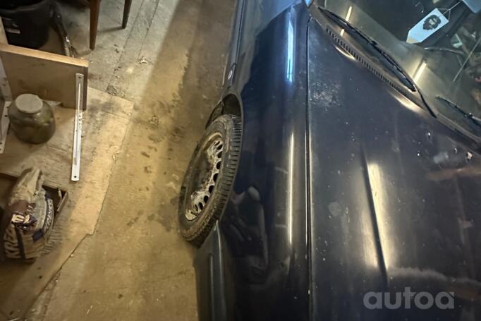 Audi 100 4A/C4 Sedan