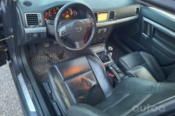 Opel Vectra C [restyling] GTS hatchback 5-doors