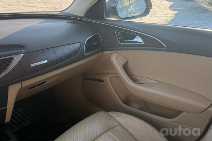 Audi A6 4G/C7 Sedan