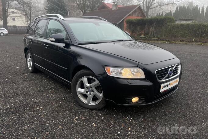 Volvo V50 1 generation [restyling]