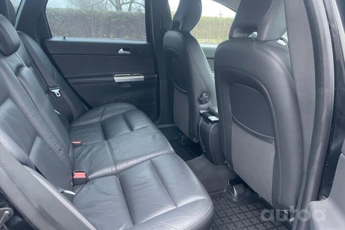 Volvo V50 1 generation [restyling]