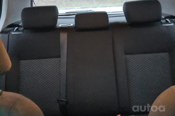 Volkswagen Golf 6 generation Hatchback 5-doors