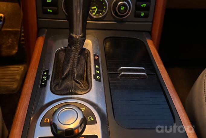 Land Rover Range Rover 3 generation [2th restyling] SUV