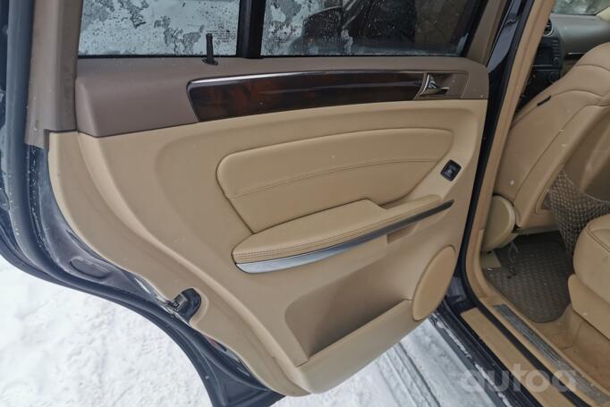 Mercedes-Benz GL-Class X164 [restyling] SUV 5-doors