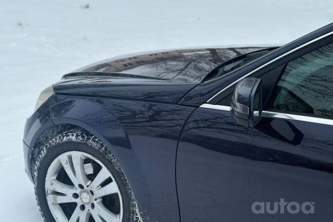 Mercedes-Benz C-Class W204/S204 Sedan