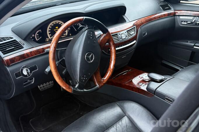 Mercedes-Benz S-Class W221 [restyling] Sedan 4-doors