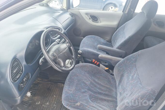 Volkswagen Sharan 1 generation Minivan 5-doors